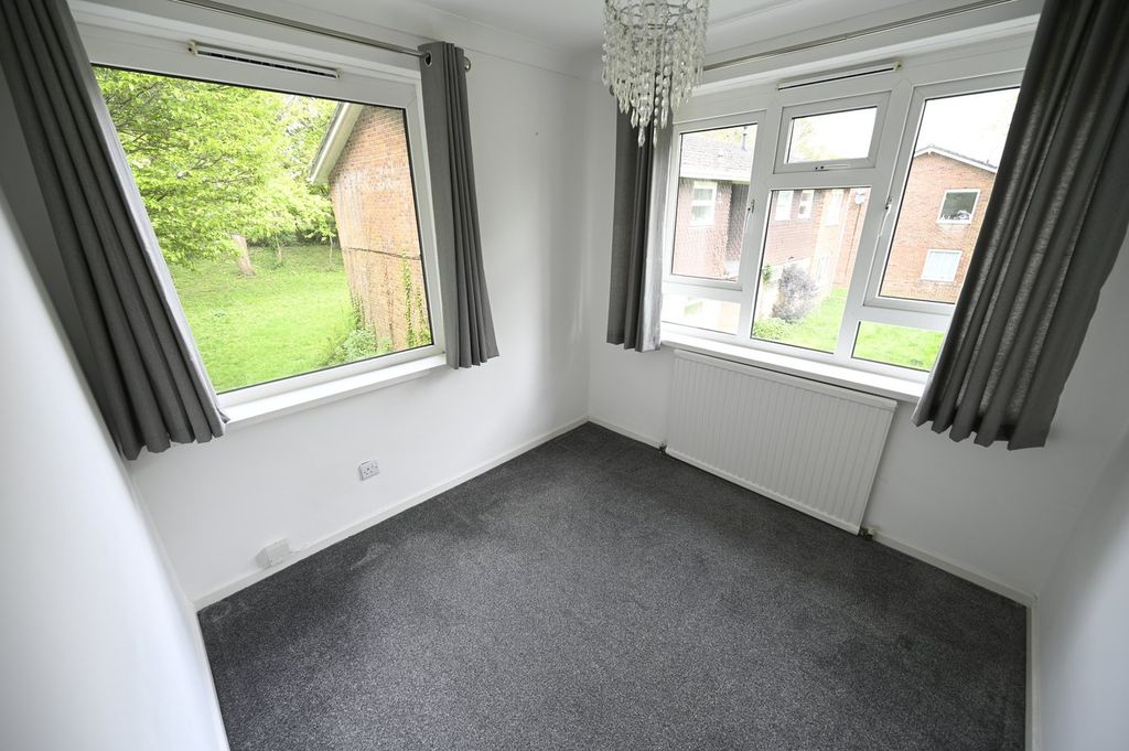 Additional image 5 of 2 bed flat for saleSelkirk Close, Wimborne BH21