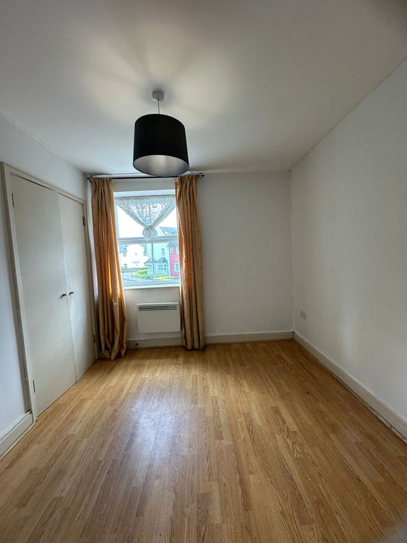 Additional image 10 of 2 bed flat for saleBeaumont Drive, Worcester Park KT4