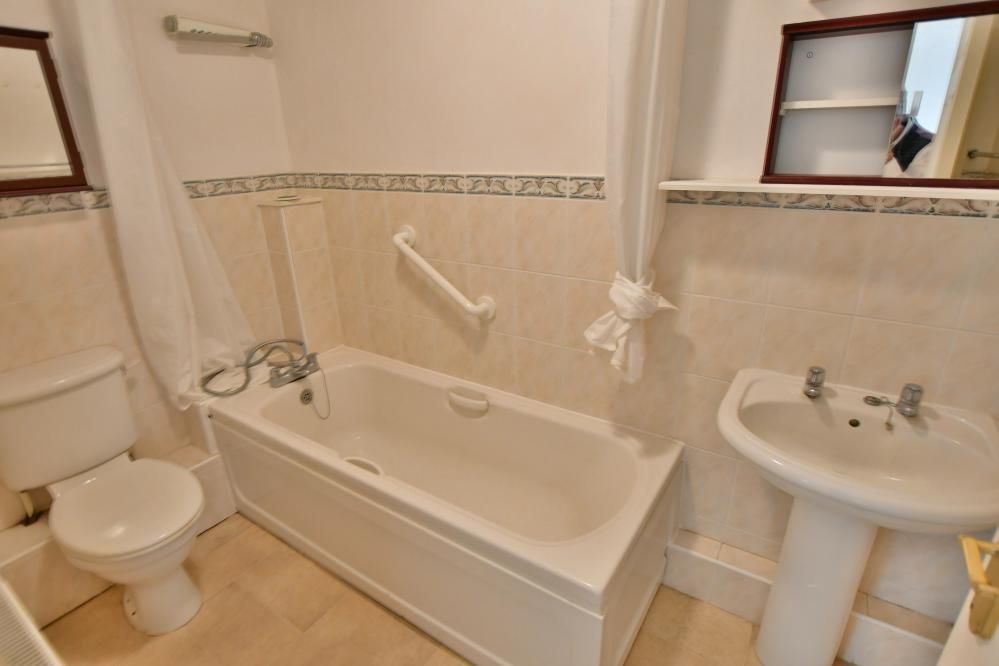 Additional image 8 of 2 bed flat for saleGrangewood Hall, Cranfield Avenue, Wimborne BH21