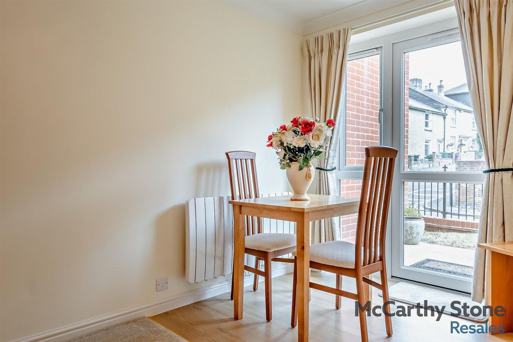 Additional image 13 of 1 bed flat for sale3 Medina Court, Old Westminster Lane, Newport, Isle Of Wight PO30