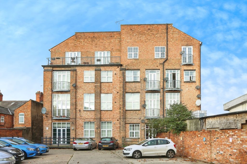 Additional image 14 of 2 bed flat for saleFosse Road North, Leicester, Leicestershire LE3