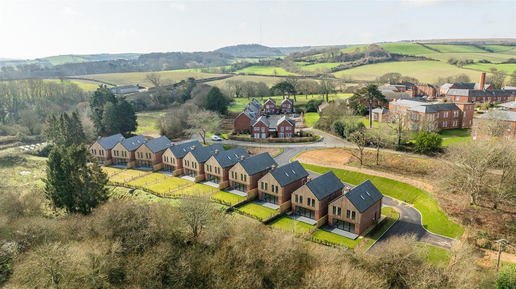 Additional image 24 of 5 bed detached house for saleGatcombe, Isle Of Wight PO30