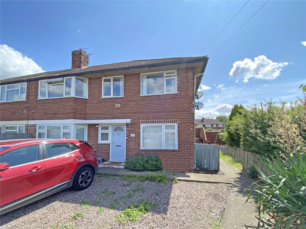 2 bed flat for salePickering Road, Trench, Telford, Shropshire TF2