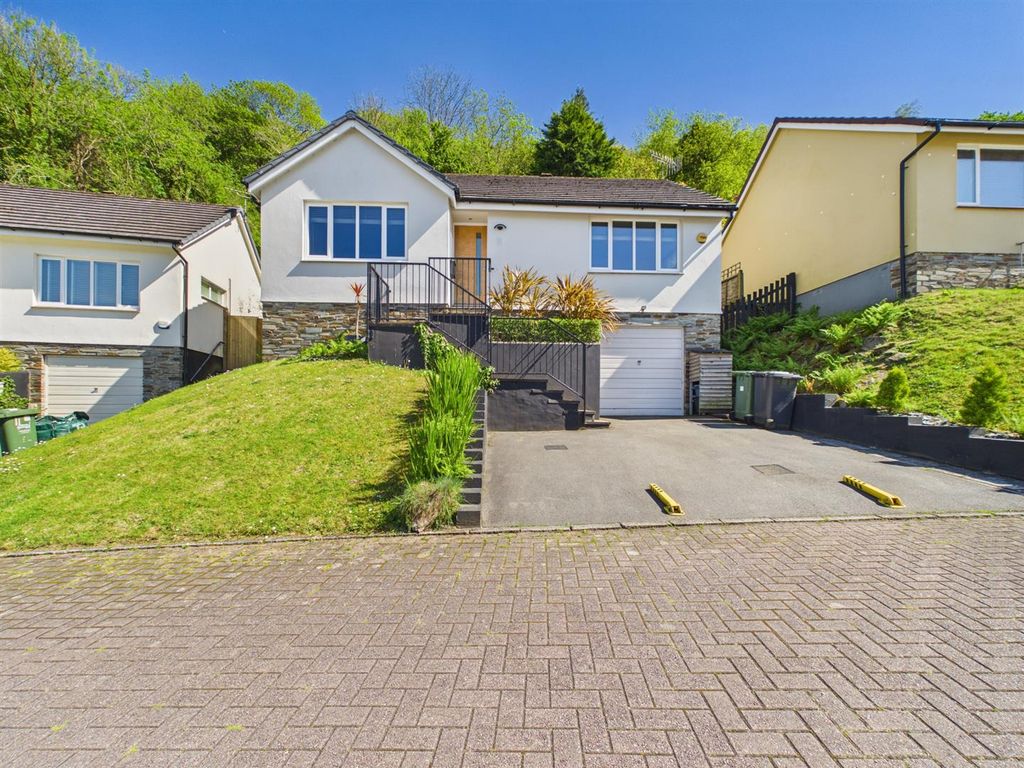 2 bed detached bungalow for saleSaltmer Close, Ilfracombe EX34