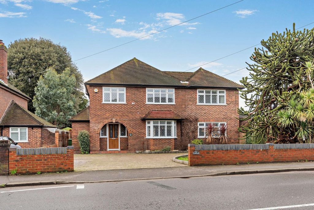 Additional image 32 of 4 bed detached house for saleClockhouse Lane, Ashford TW15