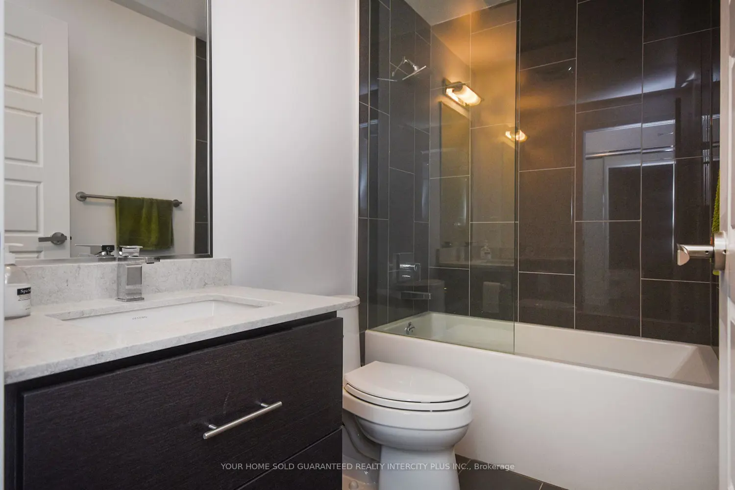 Additional image 12 of 375 Sea Ray Avenue 309