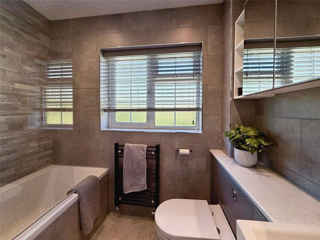 Additional image 12 of 3 bed detached house for saleSpringfield Close, Glenfield, Leicester LE3