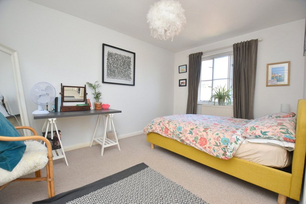 Additional image 2 of 4 bed terraced house for saleSutton Close, Woodbridge, Suffolk IP12