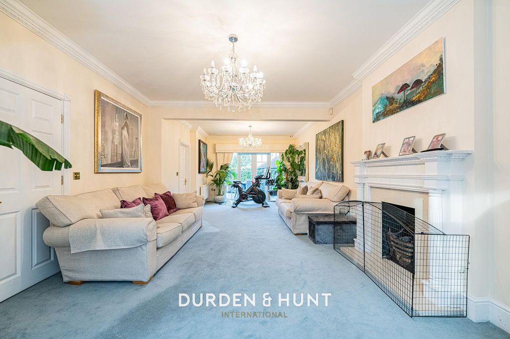 Additional image 2 of 5 bed detached house for saleRegents Drive, Woodford Green IG8