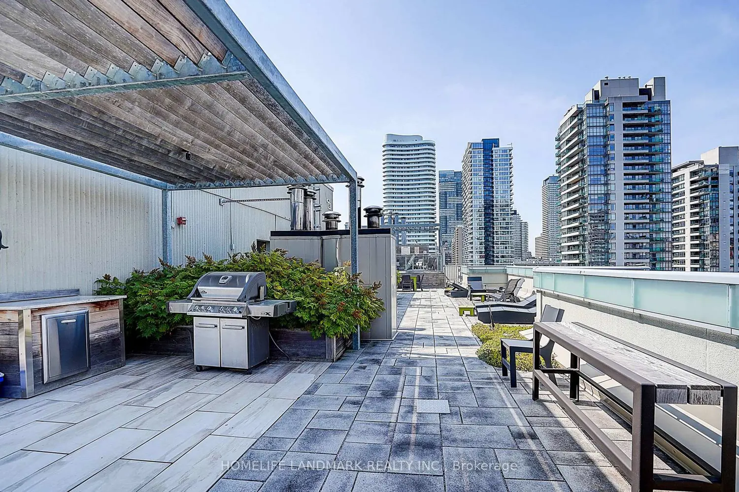 Additional image 17 of 130 Carlton Street 503