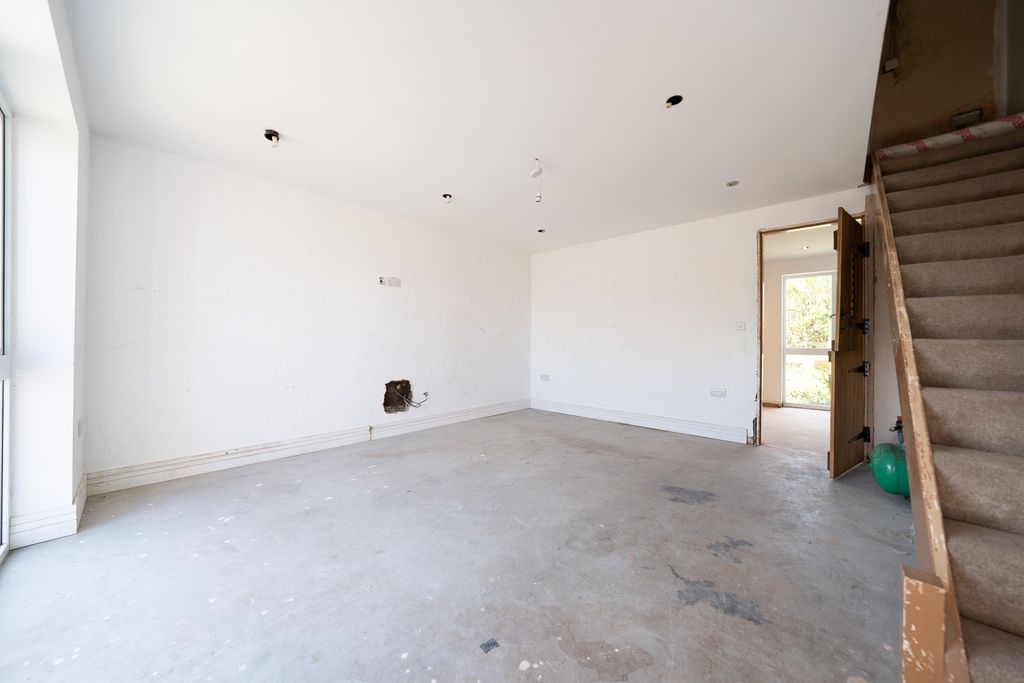 Additional image 3 of 3 bed semi-detached house for saleWalker Road, Thurmaston, Leicestershire LE4