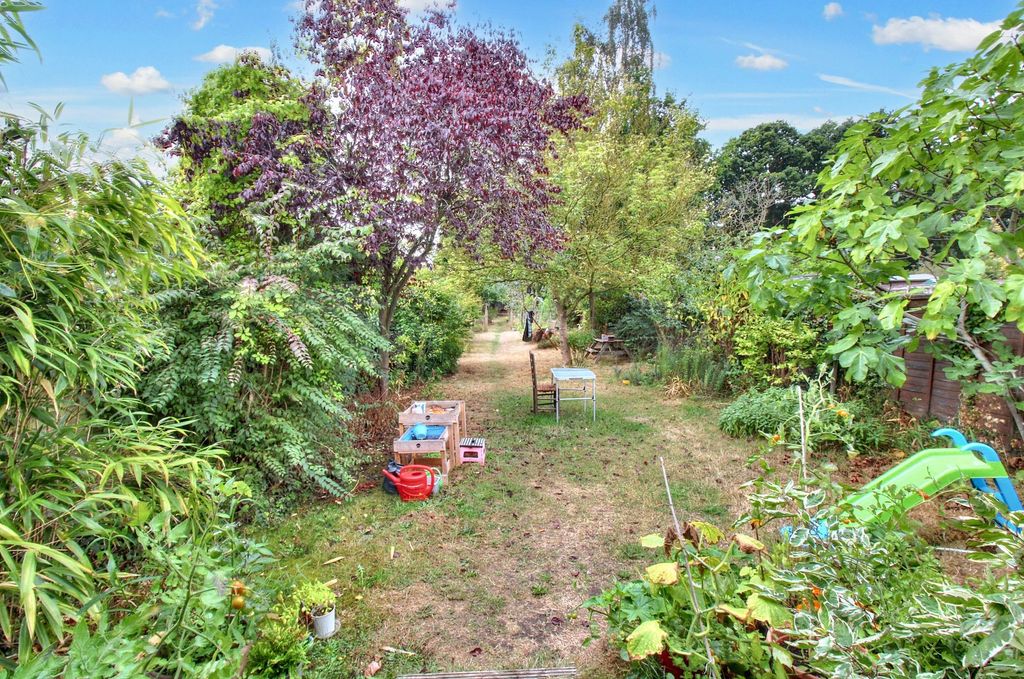 Additional image 16 of 3 bed semi-detached house for saleCalifornia, Woodbridge IP12