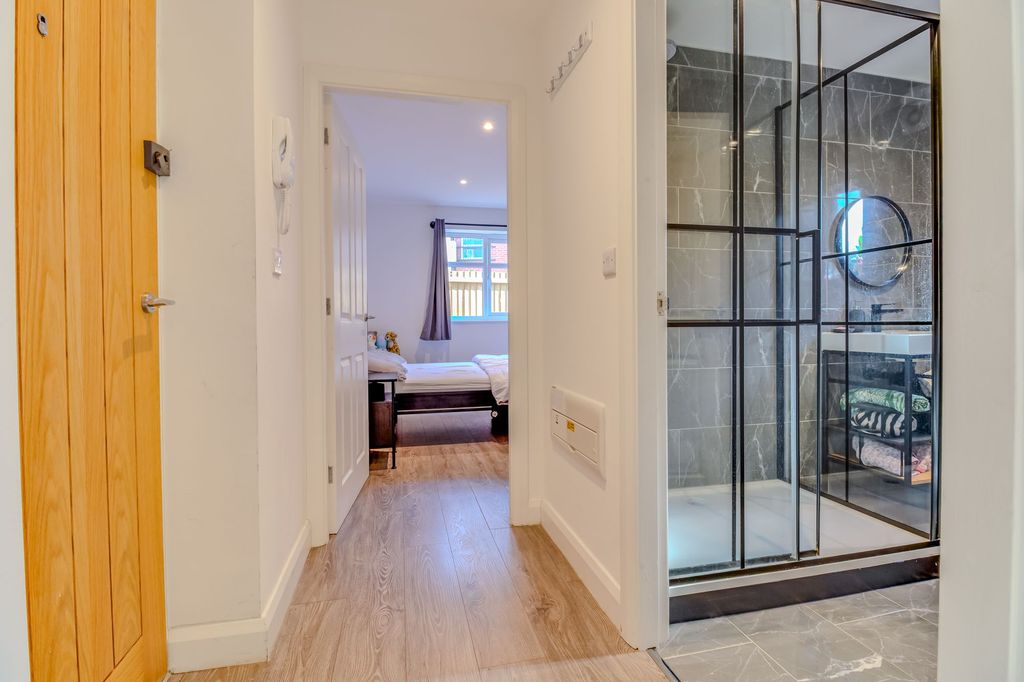 Additional image 16 of 4 bed property for saleStamford Street, Glenfield LE3