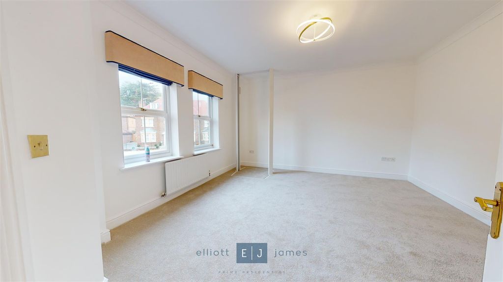 Additional image 13 of 6 bed detached house for saleRegents Drive, Woodford Green IG8