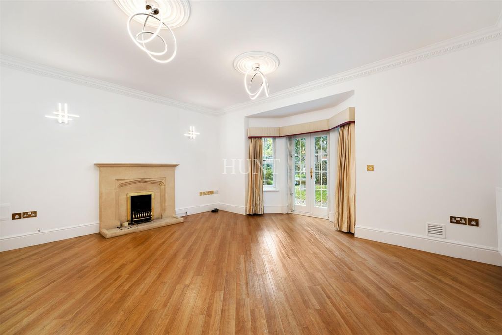 Additional image 2 of 6 bed detached house for saleRegents Drive, Repton Park, Woodford Green, Essex IG8