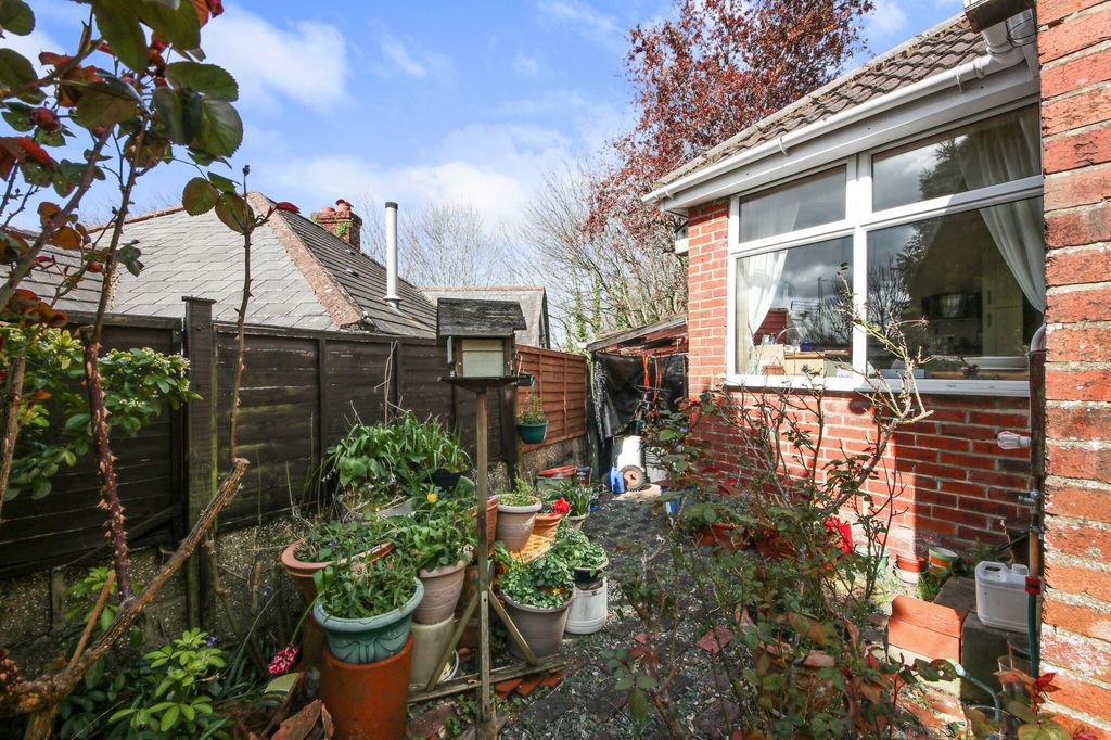 Additional image 9 of 2 bed detached bungalow for saleSouth East Road, Sholing SO19