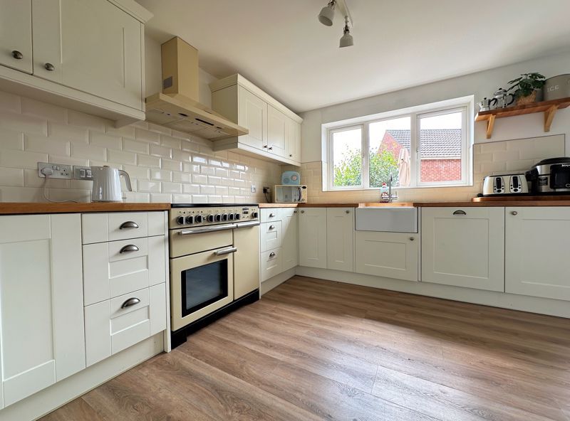 Additional image 9 of 4 bed detached house for saleJubilee Avenue, Portsmouth PO6