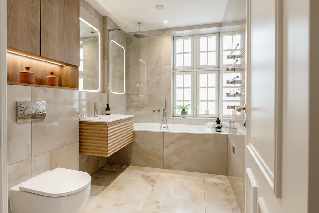 Additional image 6 of 2 bed flat for saleKings Meadow, Whyteleafe Hill, Whyteleafe CR3
