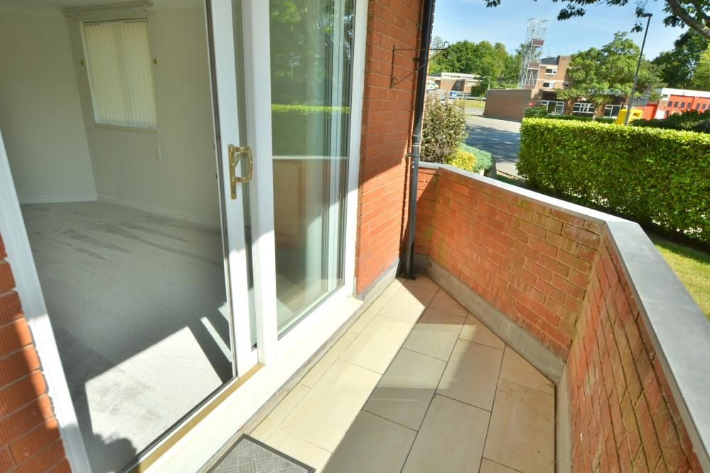 Additional image 5 of 2 bed flat for saleAllenview Road, Wimborne, Dorset BH21