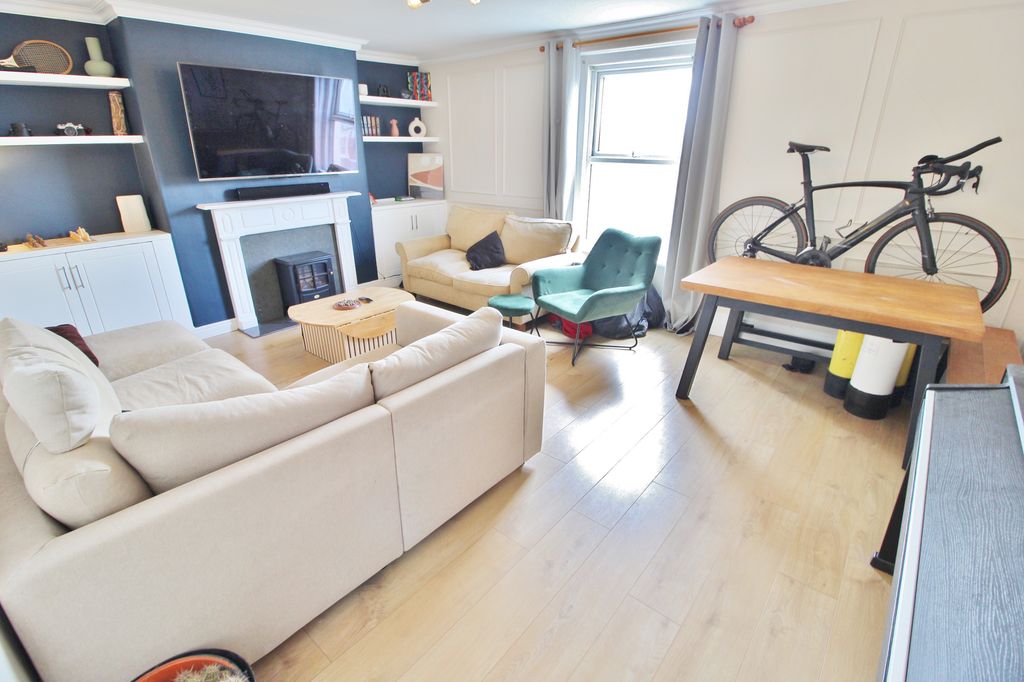 Additional image 3 of 1 bed flat for saleNelson Road, Southsea PO5