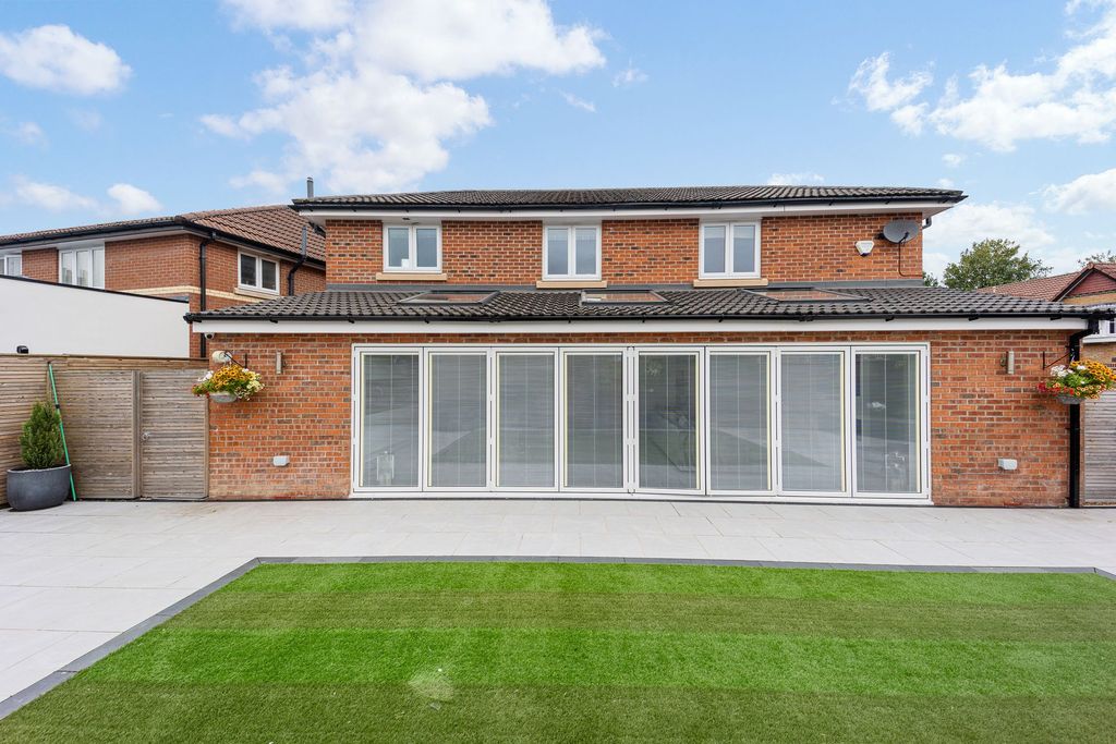 Additional image 33 of 5 bed detached house for saleBlack Horse Lane, Widnes WA8