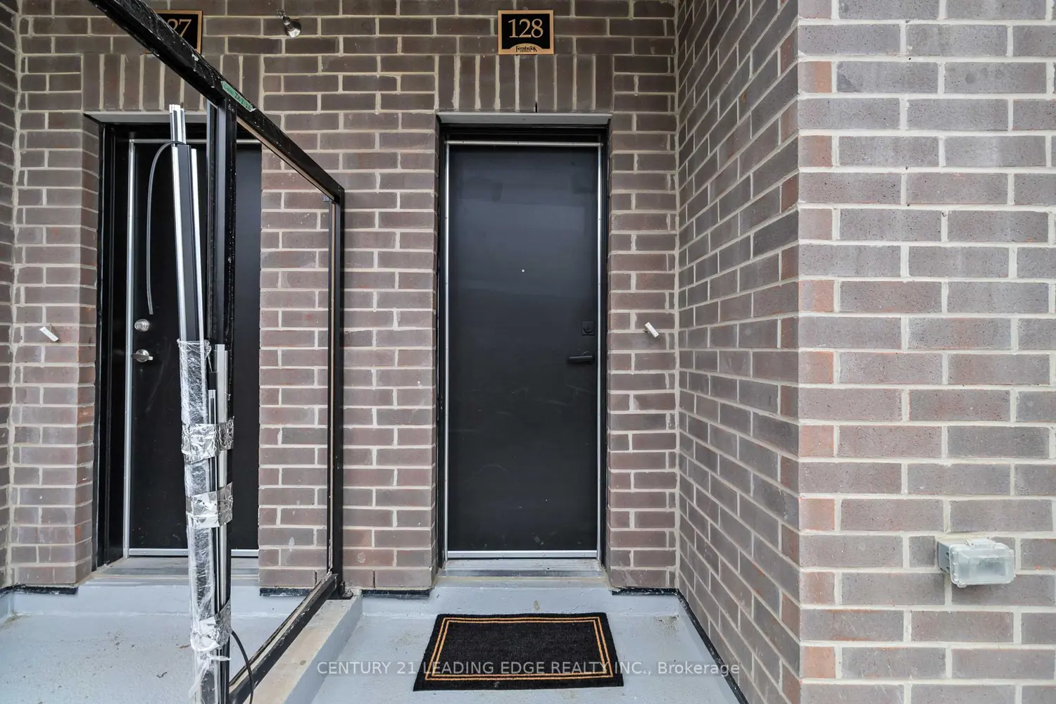 Additional image 3 of 1569 Rose Way 128