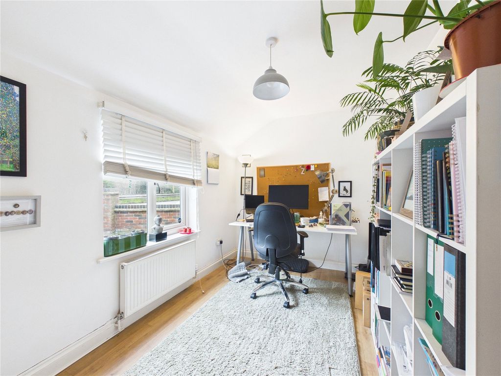 Additional image 13 of 4 bed detached house for saleGrove Road, Woodbridge, Suffolk IP12
