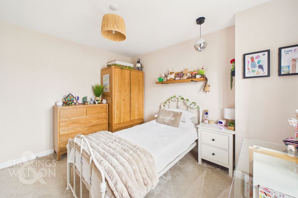 Additional image 22 of 4 bed link detached house for salePetunia Court, Wymondham NR18