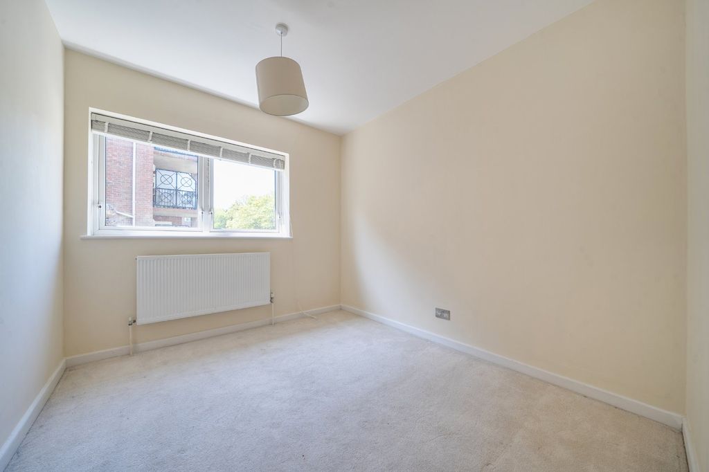 Additional image 6 of 4 bed semi-detached house for saleBrookvale Road, Highfield, Southampton, Hampshire SO17