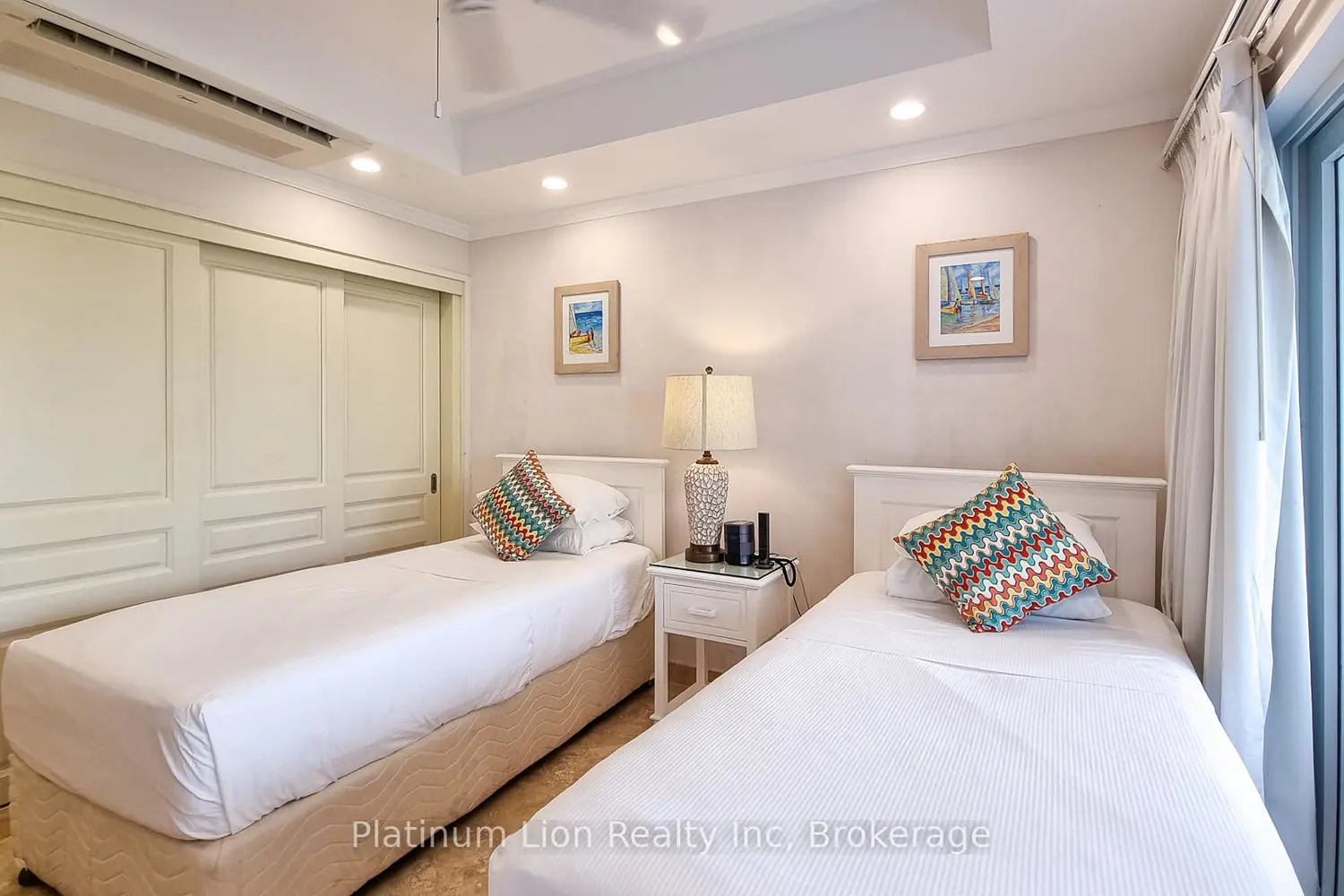 2 The Crane Resort 5213 photo 5
