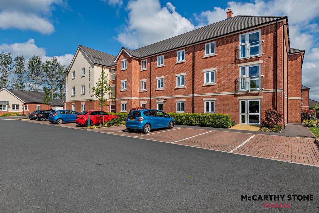1 bed flat for saleFarnham House, Loughborough Road, Quorn LE12