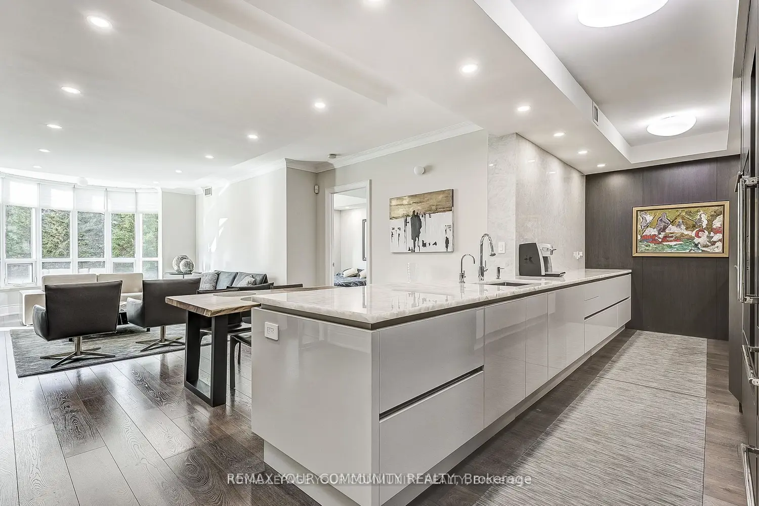Additional image 9 of 7071 Bayview Avenue 304