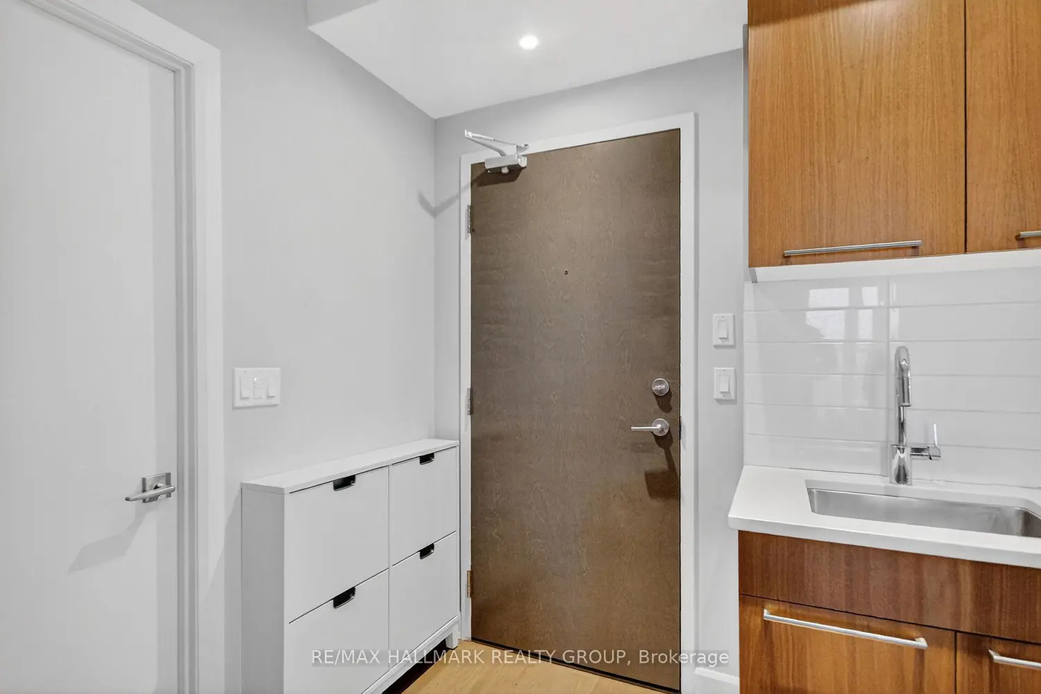 Additional image 5 of 10 Rosemount Avenue 503