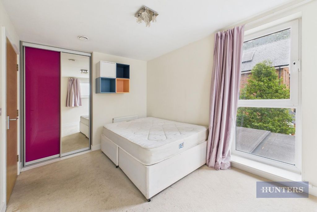Additional image 8 of 2 bed flat for saleAlexander Place, The Avenue, Southampton SO17