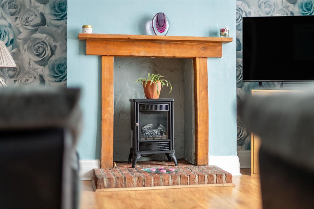 Additional image 16 of 4 bed end terrace house for saleMadeira Road, Portsmouth PO2