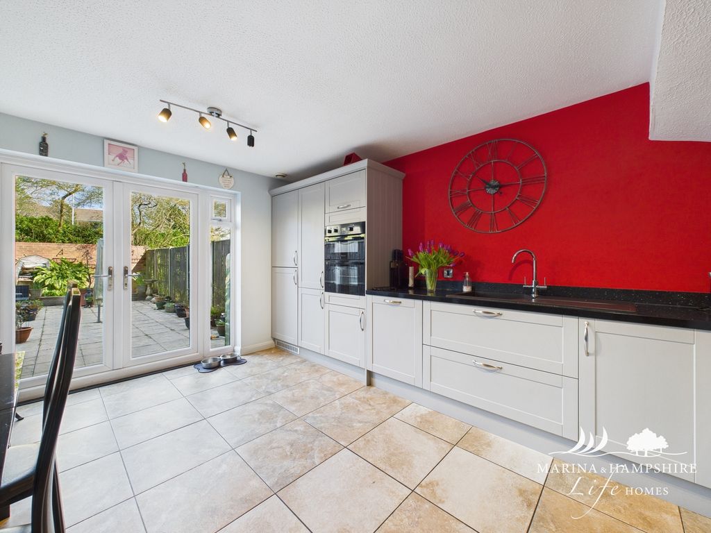 Additional image 7 of 3 bed town house for saleCarne Place, Port Solent PO6