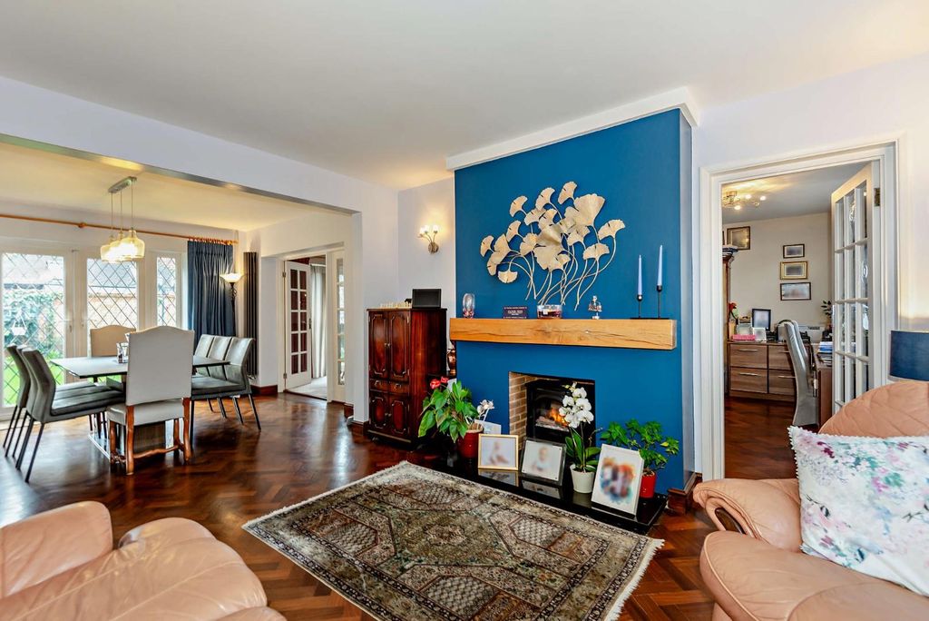 Additional image 9 of 4 bed detached house for saleClockhouse Lane, Ashford TW15