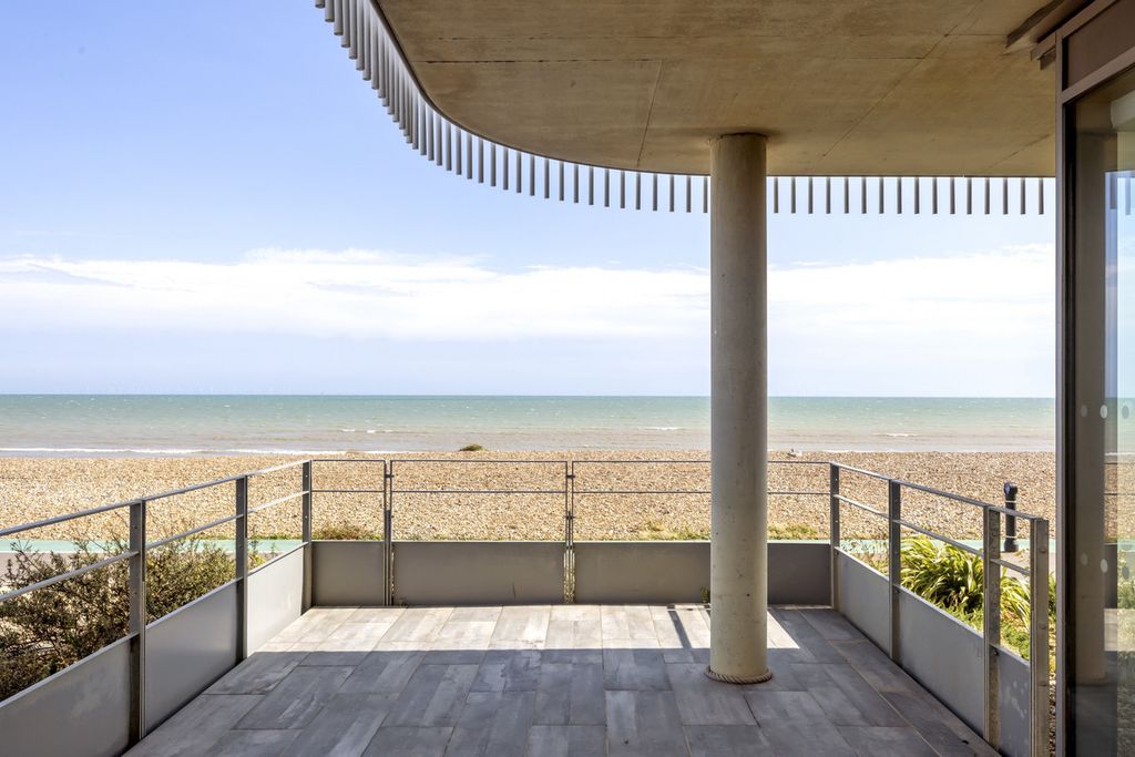 Additional image 25 of 2 bed flat for saleBrighton Road, Worthing BN11