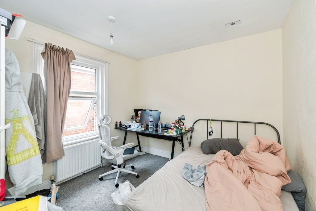 Additional image 8 of 5 bed detached house for saleHarborough Road, Southampton, Hampshire SO15