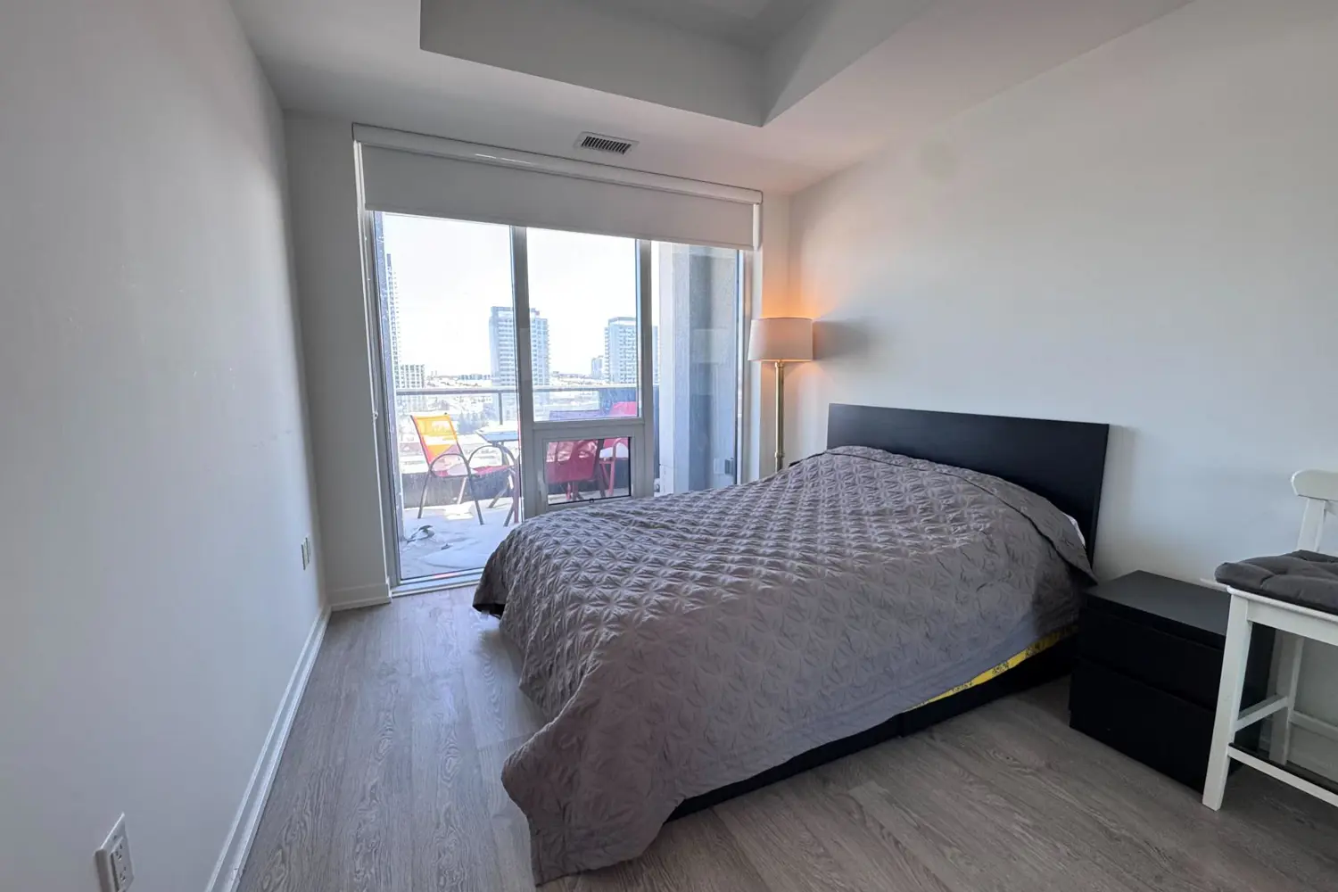 Additional image 3 of 8868 Yonge Street 1006