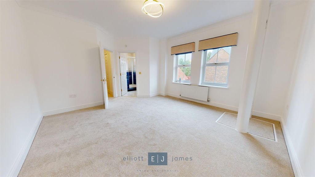 Additional image 14 of 6 bed detached house for saleRegents Drive, Woodford Green IG8