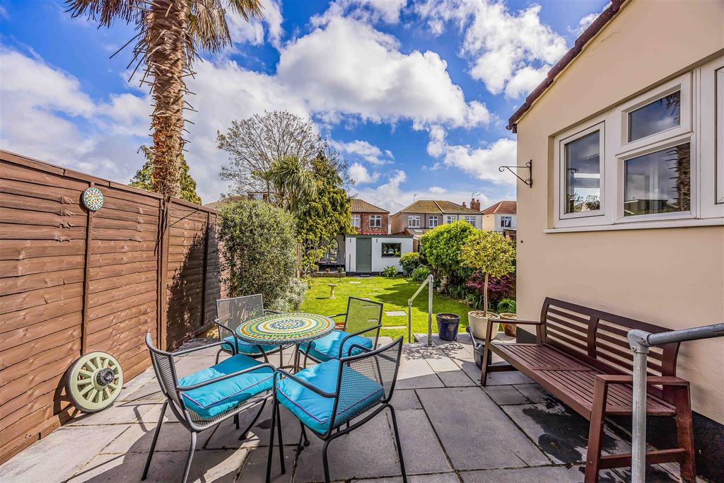 Additional image 20 of 3 bed semi-detached house for saleBaffins Road, Portsmouth PO3