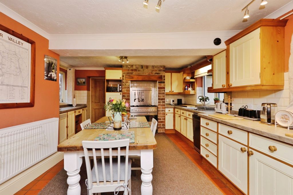 Additional image 8 of 4 bed cottage for saleHigh Street, Whitwell, Worksop S80