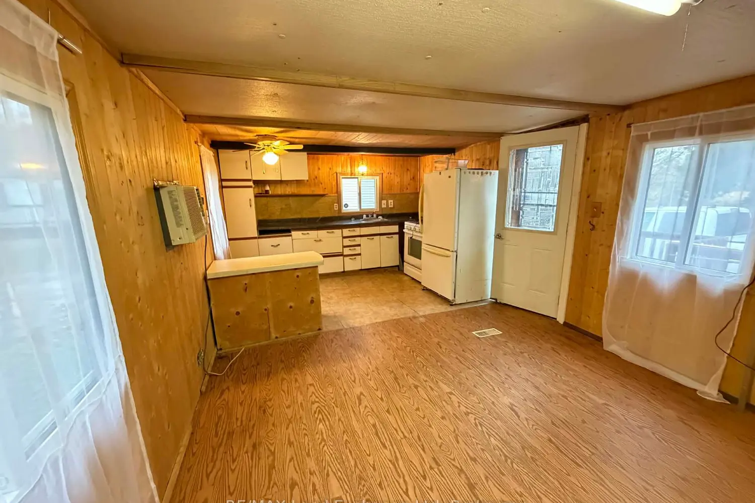 Additional image 3 of 343 Victoria Street 27