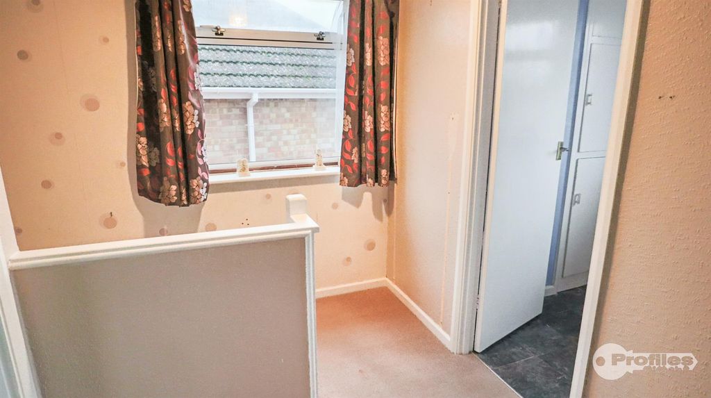 Additional image 11 of 3 bed semi-detached house for saleOakdale Road, Earl Shilton, Leicester LE9