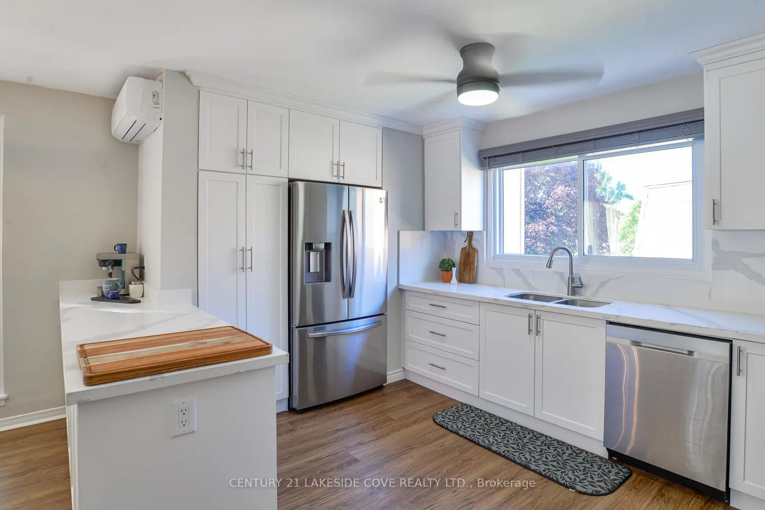 Additional image 6 of 4 Paradise Boulevard Unit 6