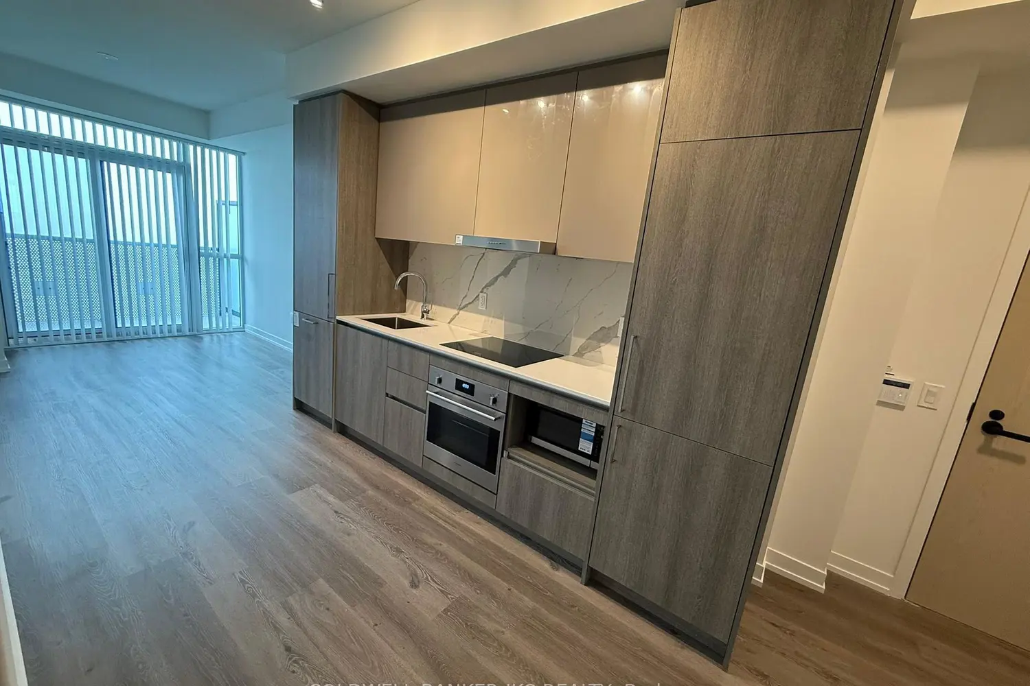 Additional image 10 of 225 Commerce Street 3908
