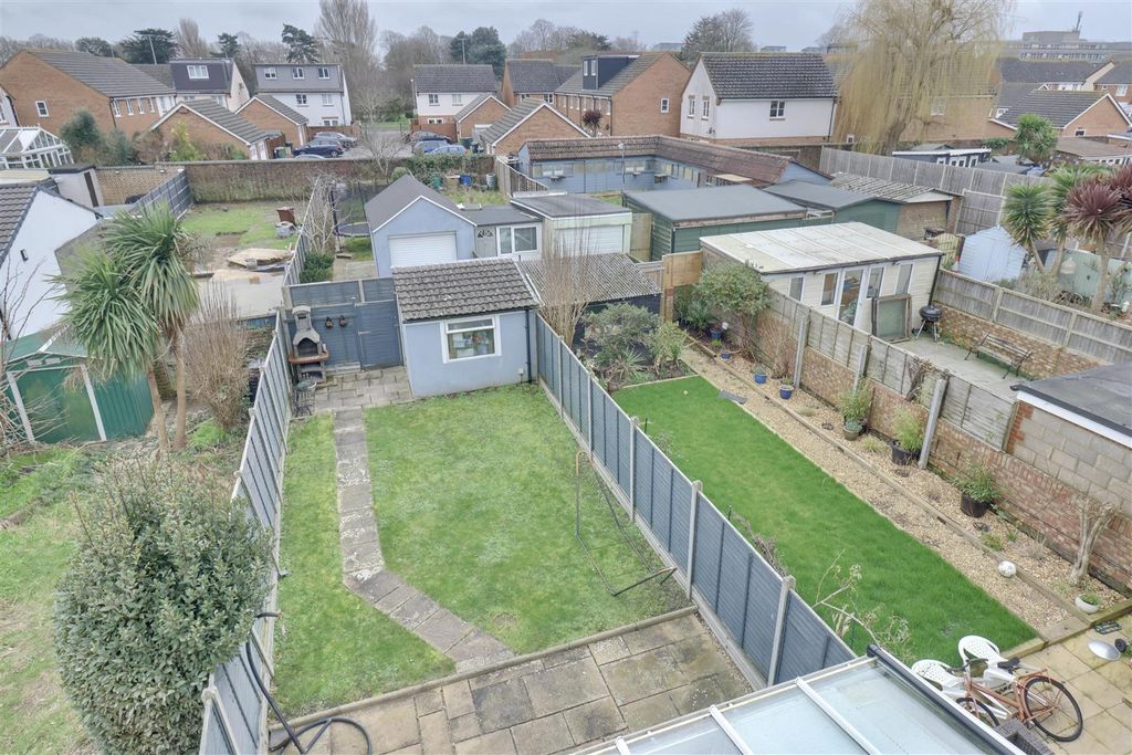 Additional image 5 of 4 bed terraced house for saleLangstone Road, Portsmouth PO3