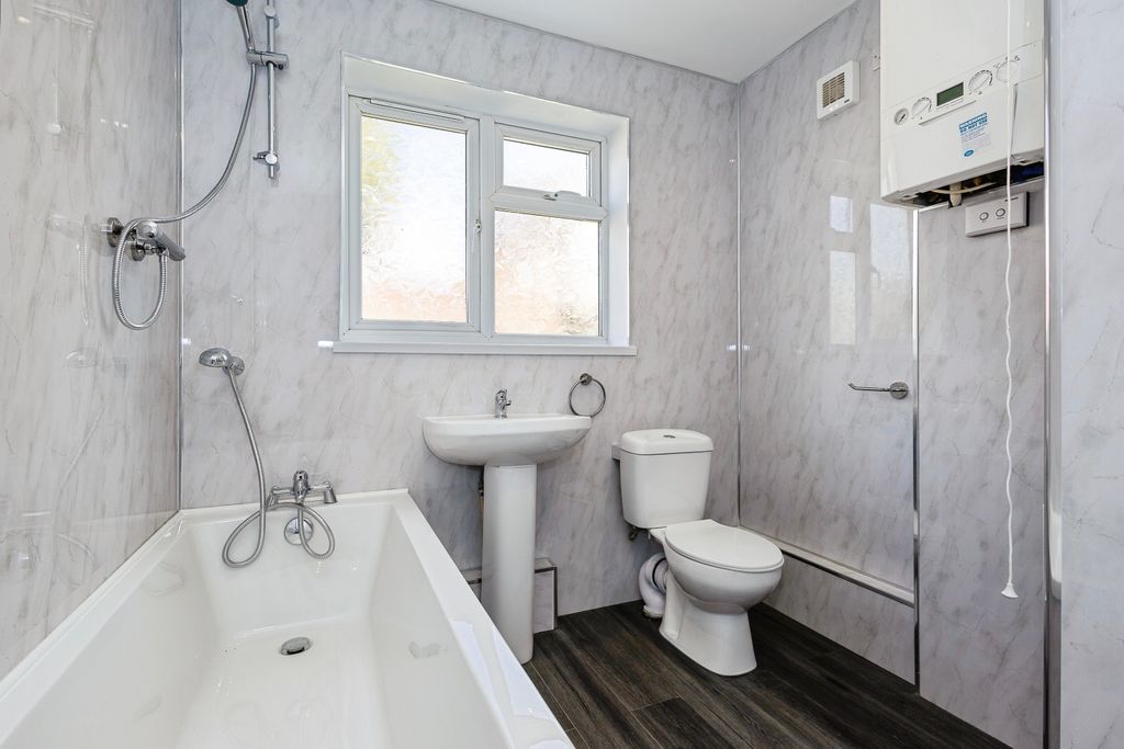 Additional image 7 of 4 bed terraced house for saleMeyrick Road, Portsmouth PO2
