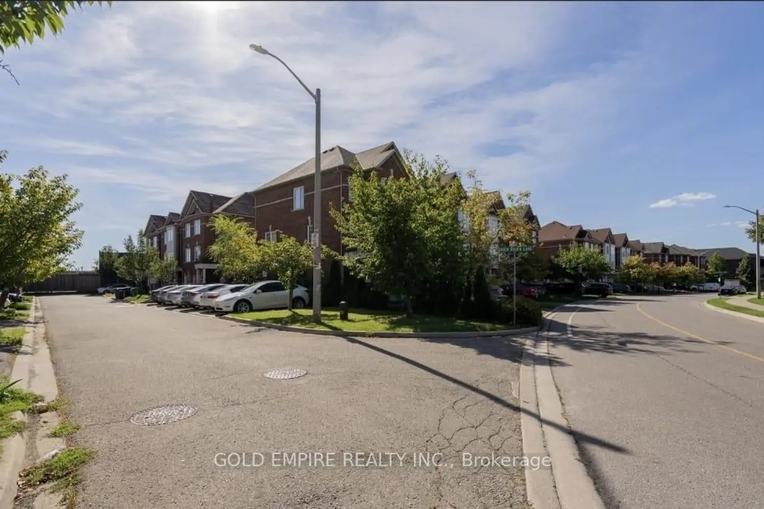 Additional image 19 of 27 Denison Avenue